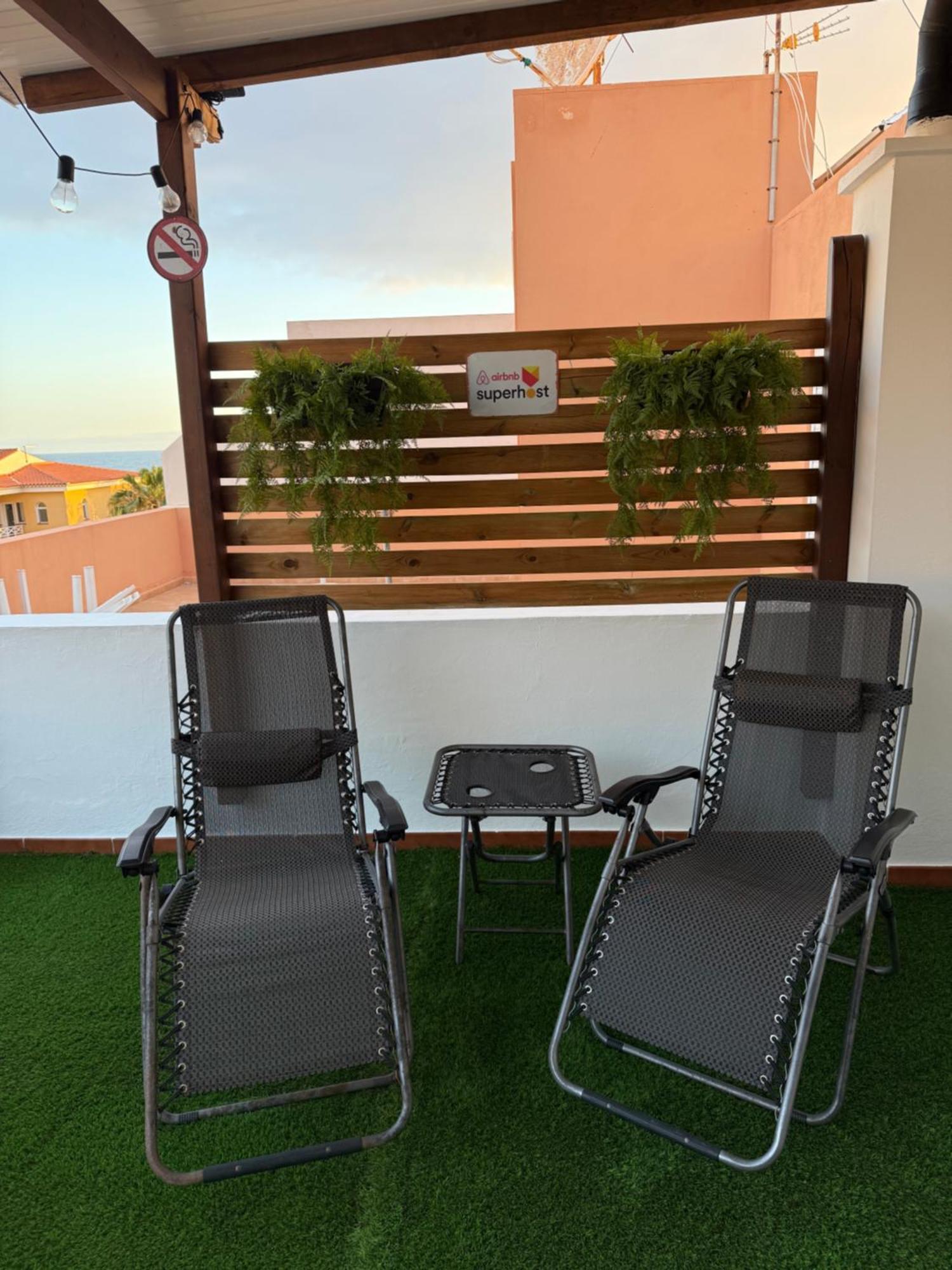 Apartamento Brisas Del Sur - Oasis Tenerife Sur プラヤ・デ・サン・ファン エクステリア 写真