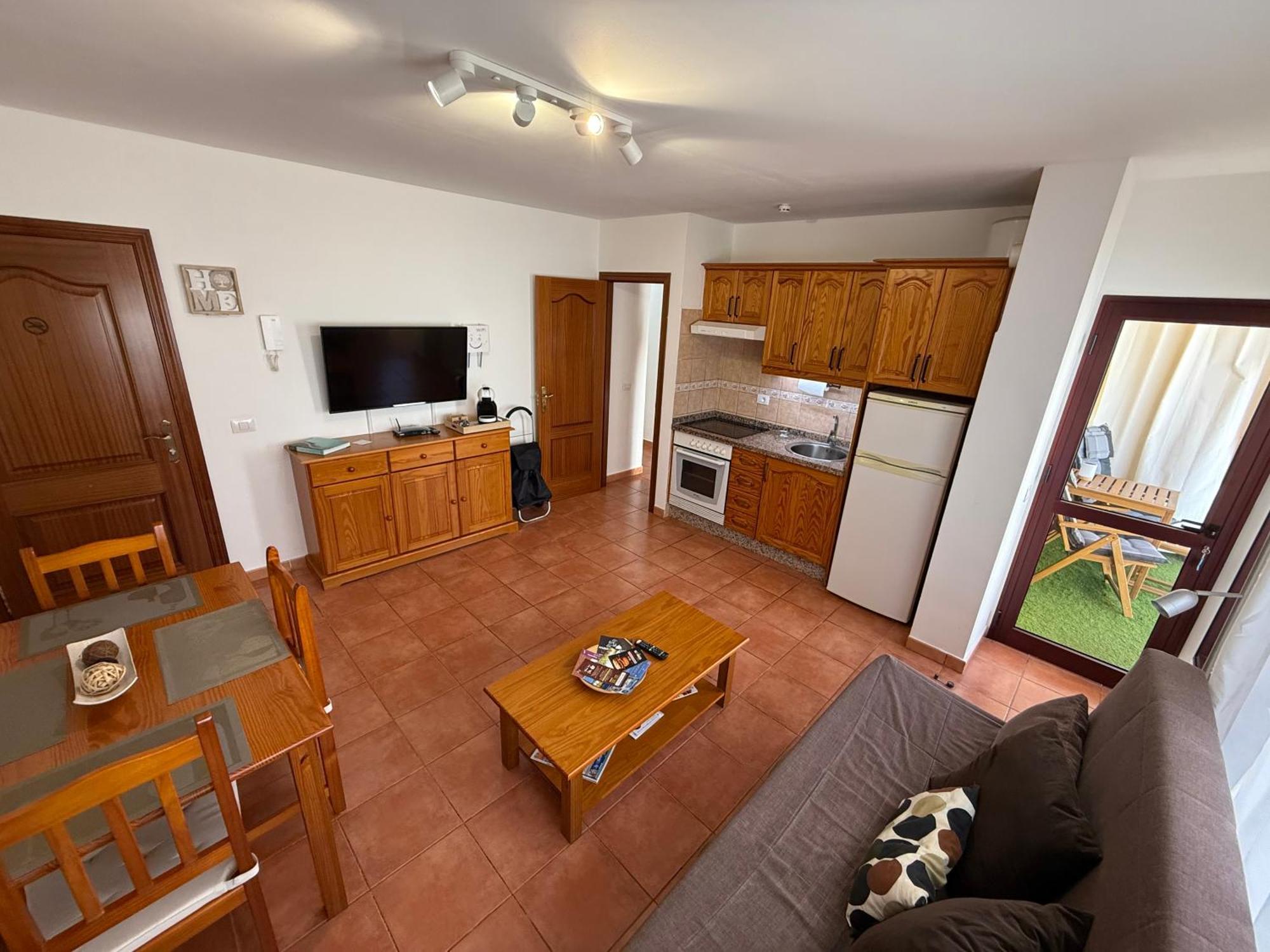 Apartamento Brisas Del Sur - Oasis Tenerife Sur プラヤ・デ・サン・ファン エクステリア 写真